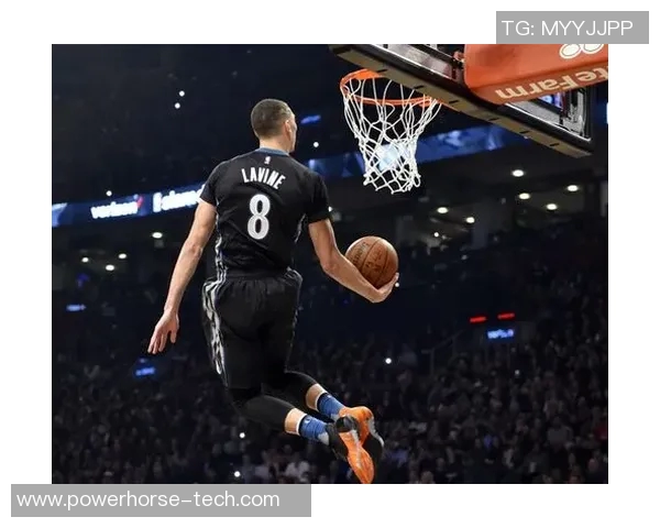 扎克拉文在NBA赛场上的精彩表现与未来发展潜力分析