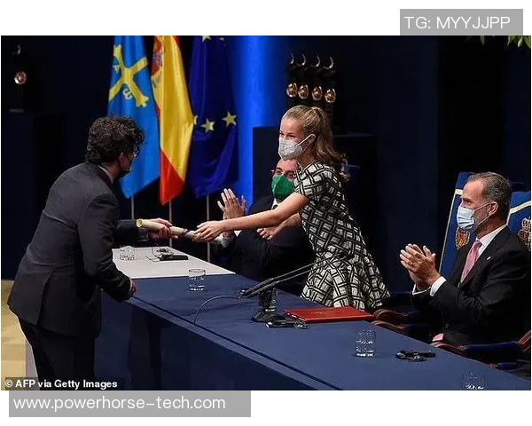 音乐之声：莱昂纳尔·里奇与Hello的魔力