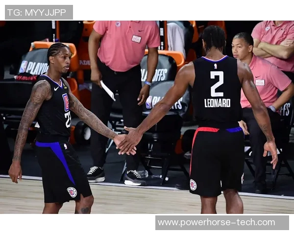 快船再胜尼克斯，继续保持不败，展现冠军气质