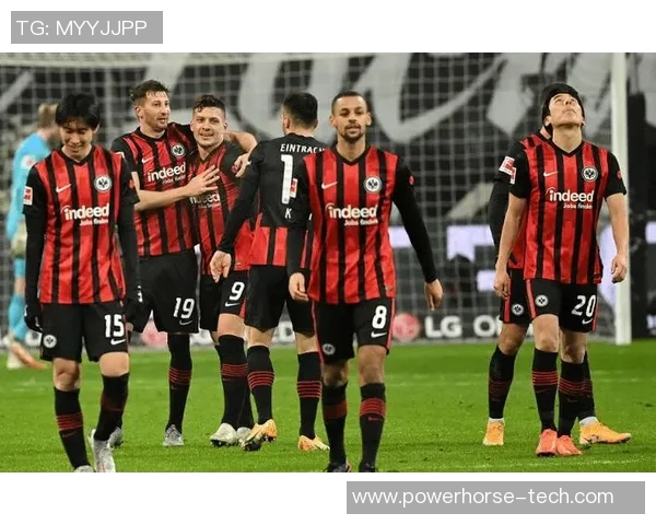 沃尔夫斯堡主场胜弗赖堡，稳固欧冠席位！