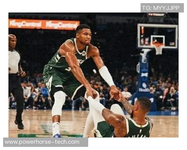 雄鹿大胜爵士!字母哥全场狂砍40+统治比赛 雄鹿大胜爵士!字母哥全场狂砍40+统治比赛