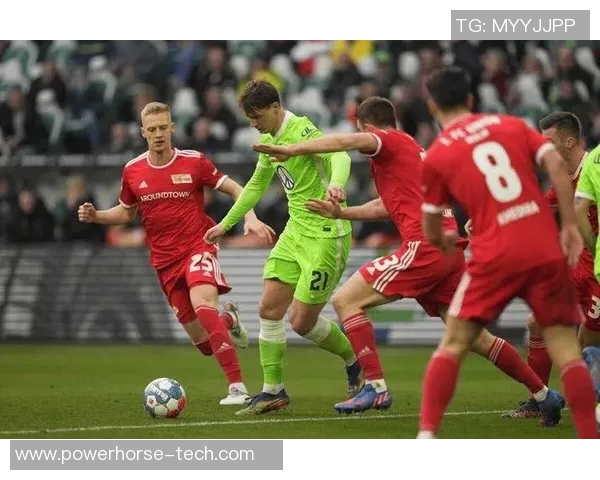 雷根斯堡主场迎战德累斯顿期待精彩对决与激烈竞争