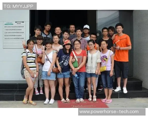 拉古纳大学与老虎大学的精彩对决引发学术与体育的双重热潮